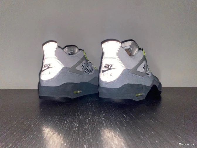 SE Neon Retro CT5342-007 95 Jordan   4 1024